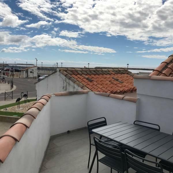 Appartement En Bord De Mer Saintes-Maries-de-la-Mer Exterior foto